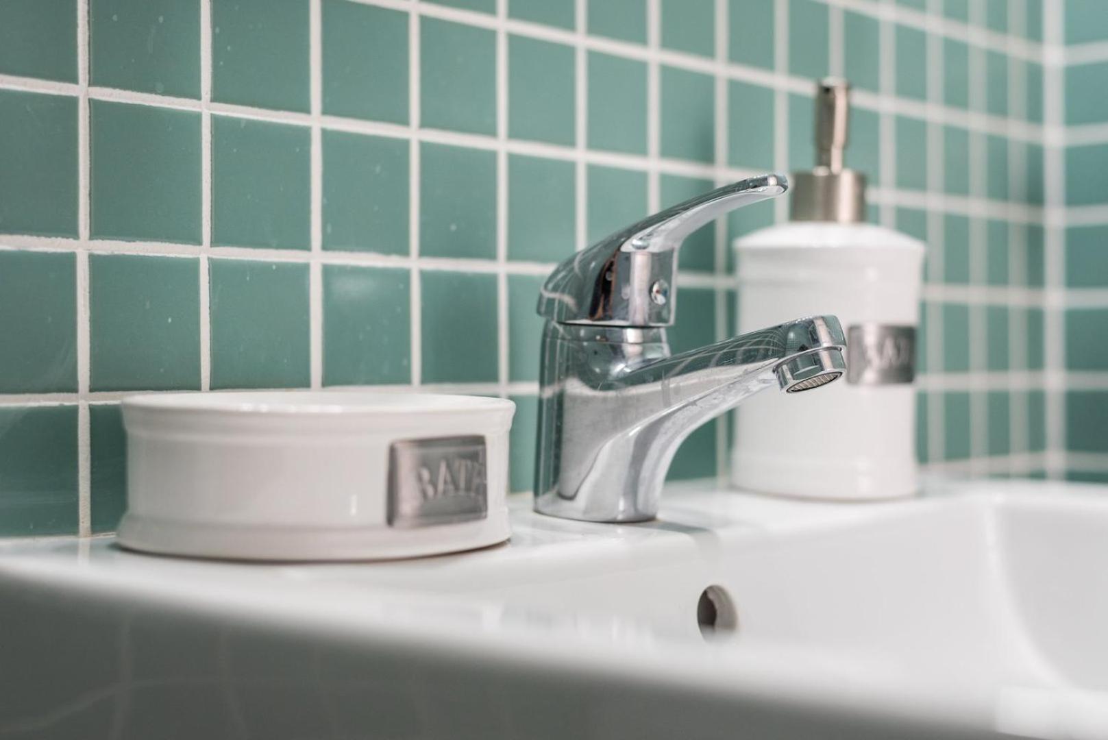 Guestready - Modern Stay In Downtown Porto Eksteriør billede