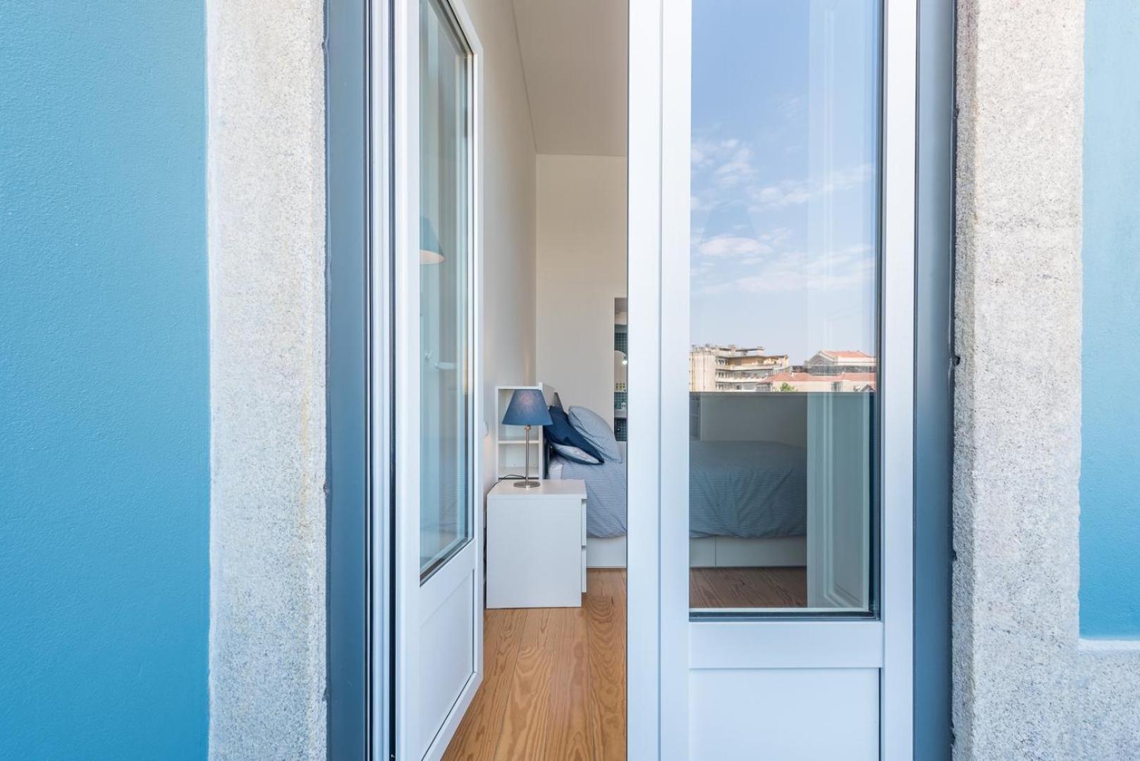 Guestready - Modern Stay In Downtown Porto Eksteriør billede